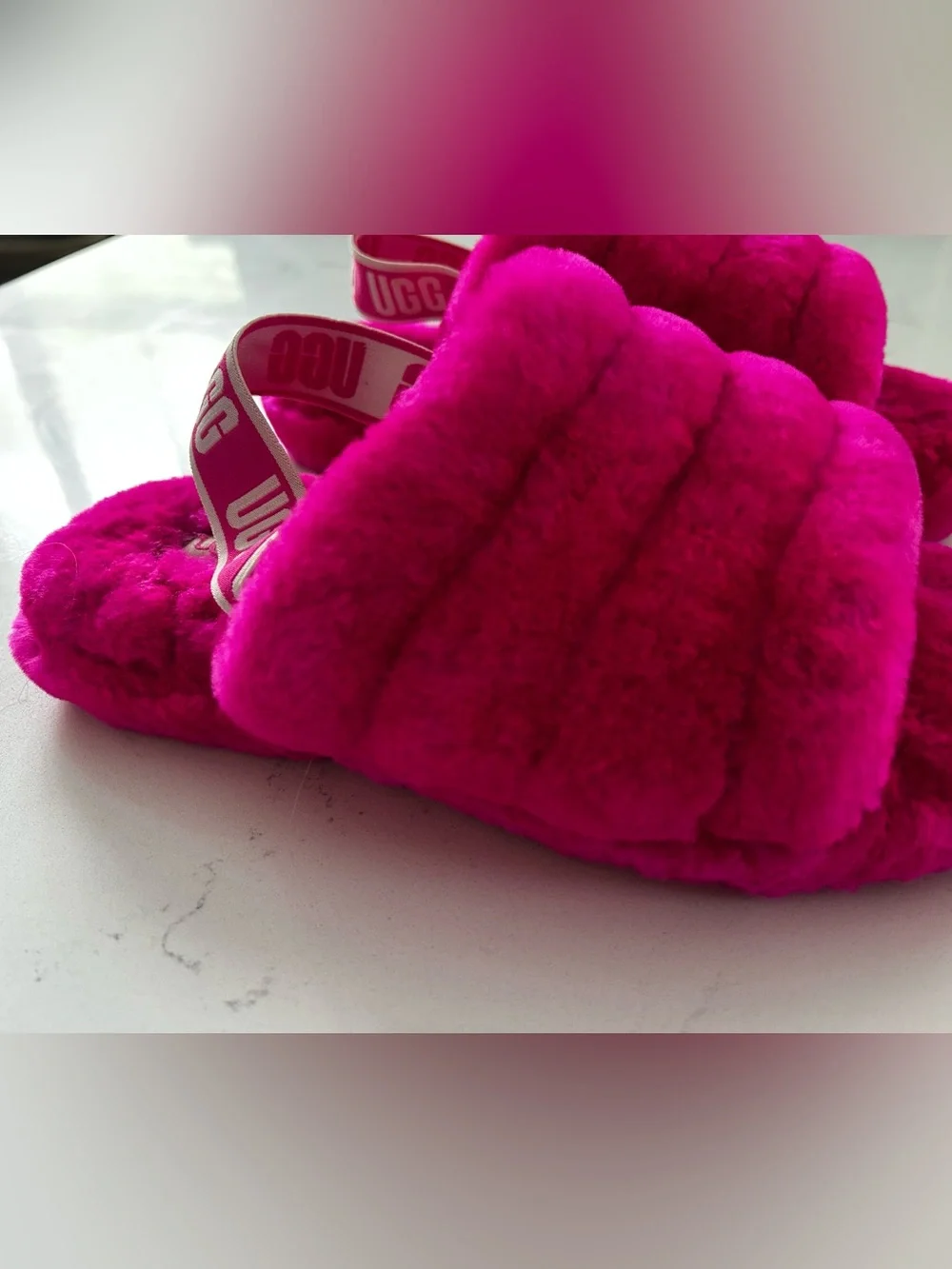 Ugg slippers pink slingback size 5 big kids (fits woman’s 8 )